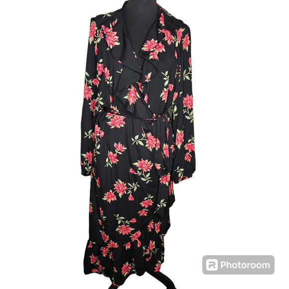 Draper James RSVP Long Sleeve Ruffle Midi Dress - Picture 2 of 4